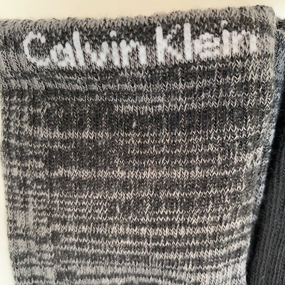 Calvin Klein Cushioned Ribbed Crew Socks 7-12 shoes - Picture 7 of 9